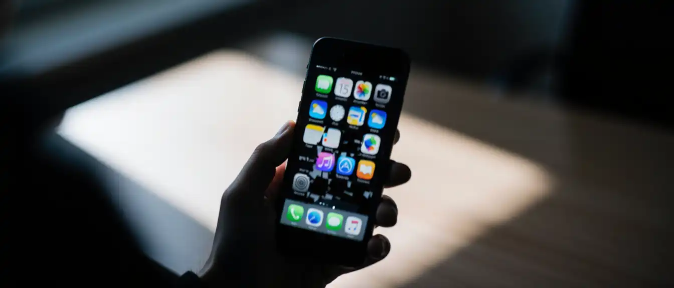 Кризис доверия: как «зачистка» App Store заставляет россиян отказываться от iPhone